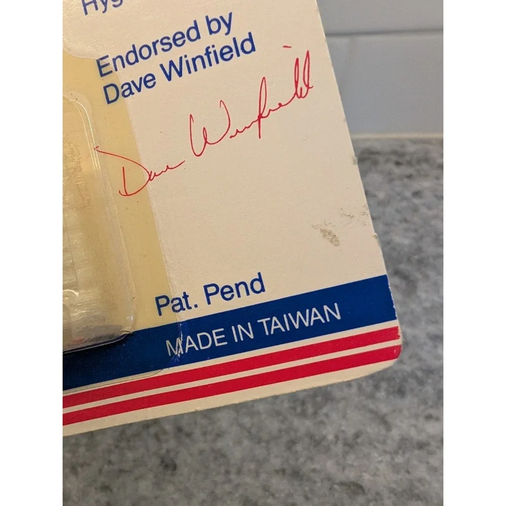 Vintage 1986 Montreal Expos Baseball Bat Toothbrush & Holder Dave Winfield Ad